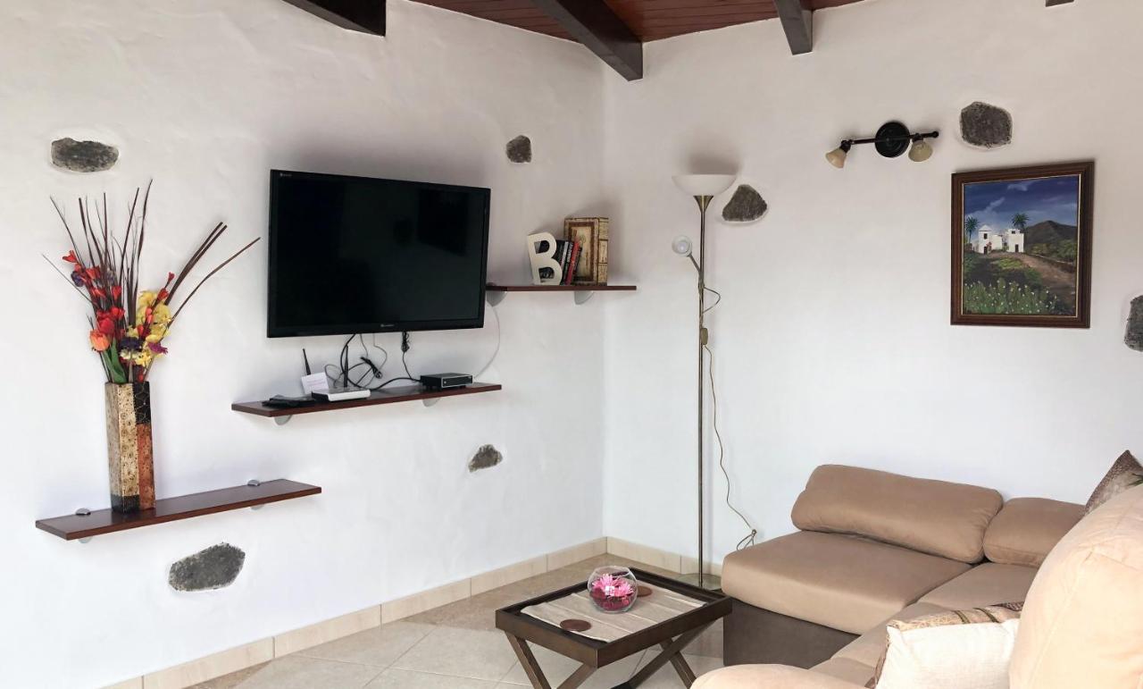 Sun, Relax & Lava, Free Wifi 600Mb, Bbq Tinajo Exterior foto